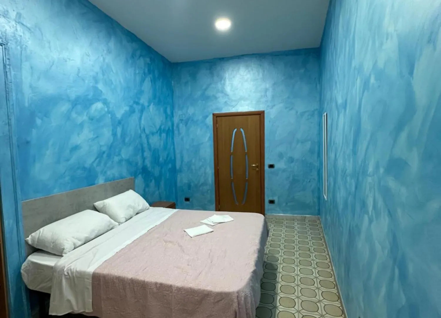 Holiday House Clara&Vincenzo 那不勒斯 0*,